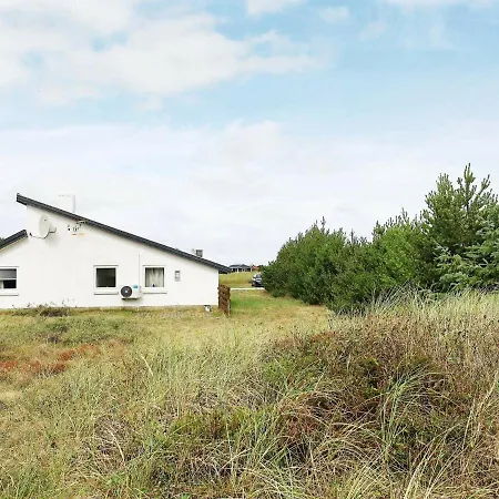 Three-bedroom In Thisted 4 *